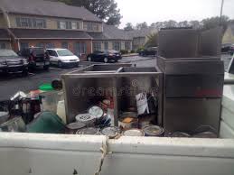 Best Hot Tub Removal  in Royal Oak, MI